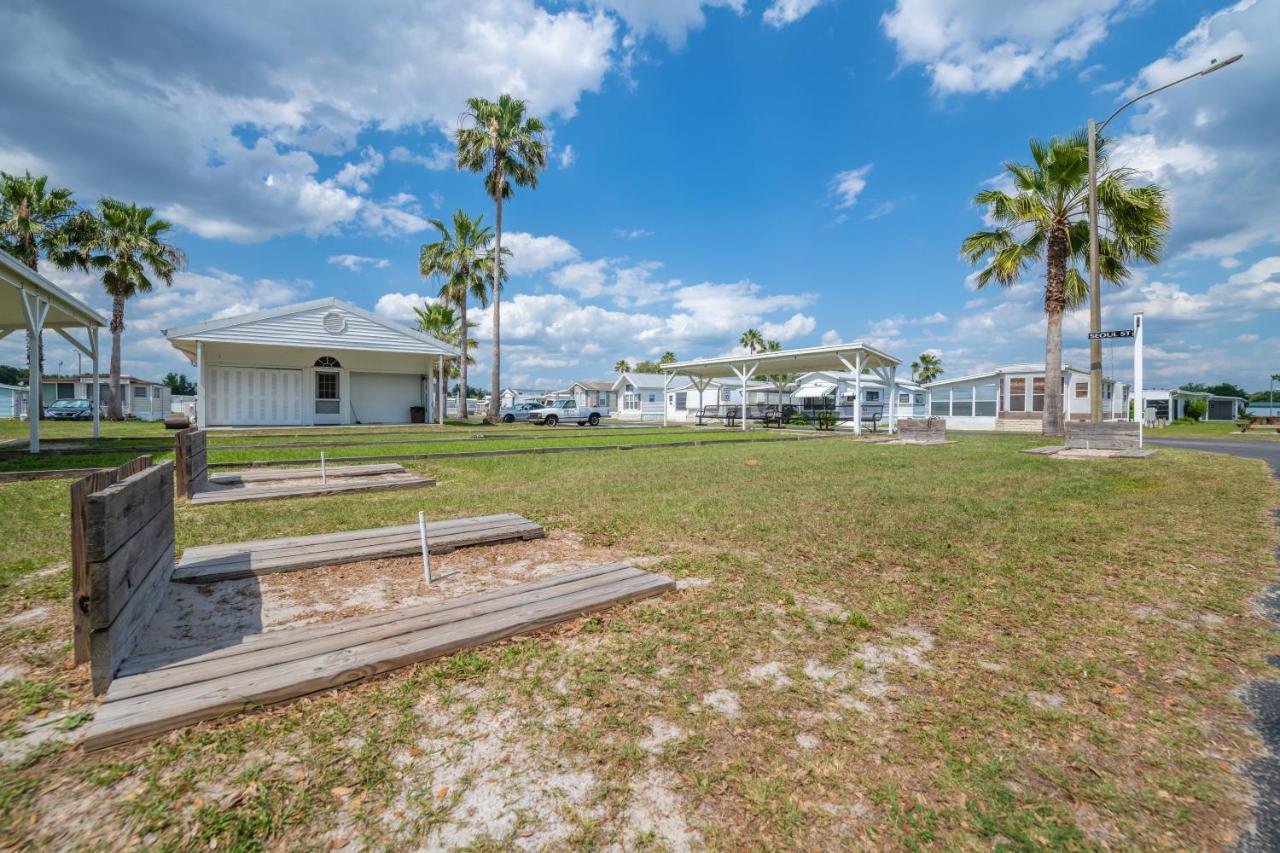 Glen Haven Villa Zephyrhills Bagian luar foto